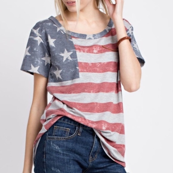 NEW MADE IN USA RED WHITE & BLUE TOP - Picture 2 of 4